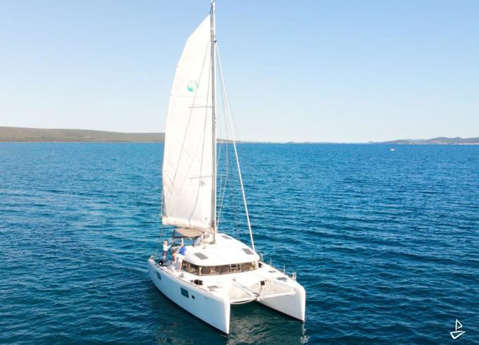 Lagoon 39