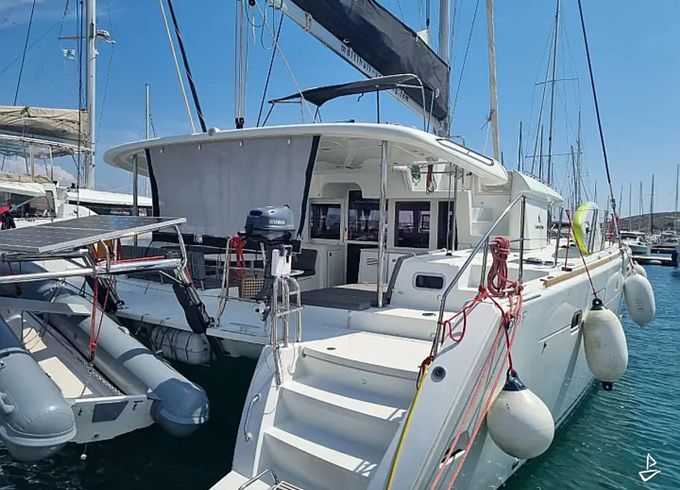 Lagoon 450F