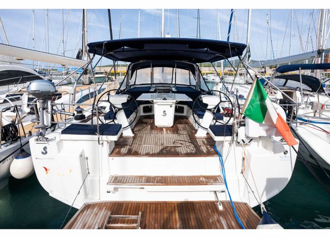 Beneteau Oceanis 51.1