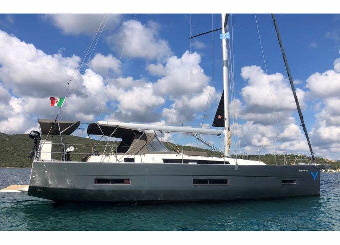 Dufour 530 Owner's Version