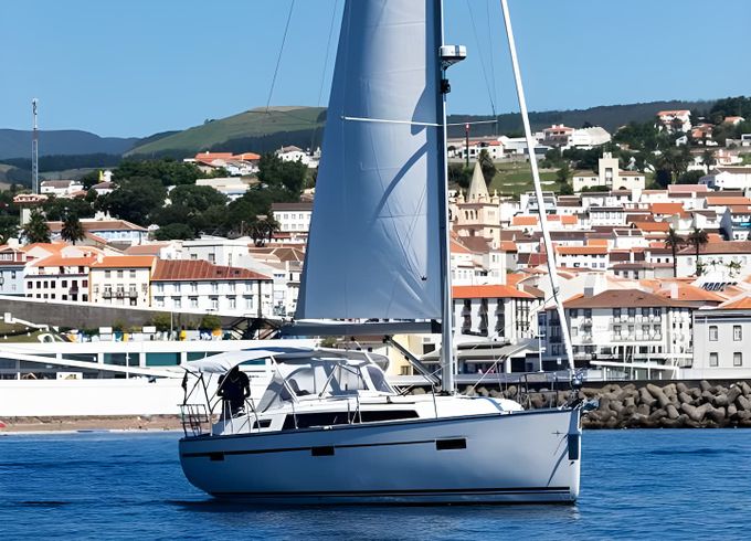 Bavaria 37 Cruiser