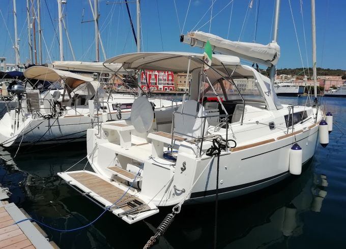 Beneteau Oceanis 35.1