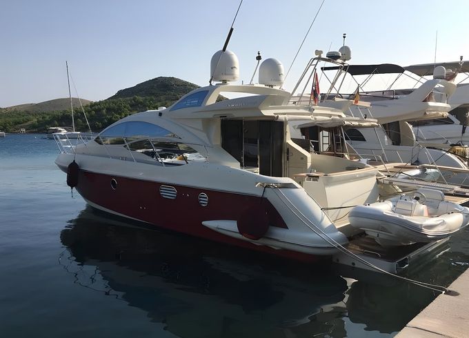 Azimut 43 S