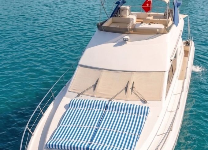 Custom Made Motoryacht