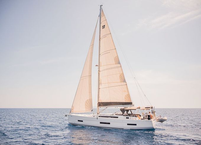 Dufour 530