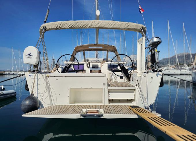 Dufour 430 Grand Large