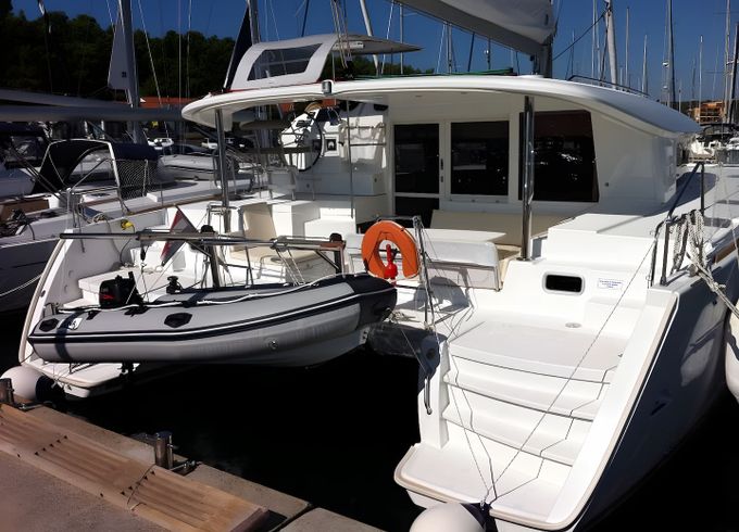 Lagoon 400 S2