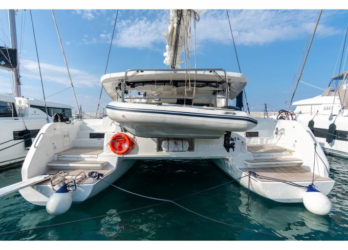 Lagoon 46
