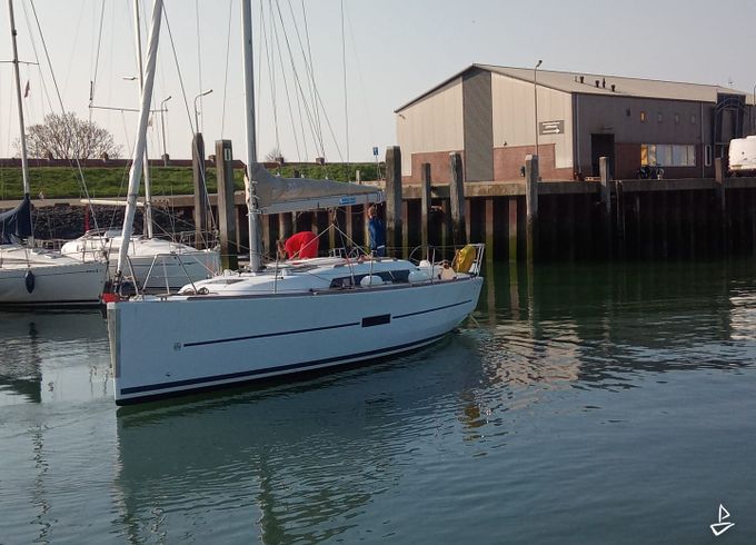 Dufour 310 Grand Large
