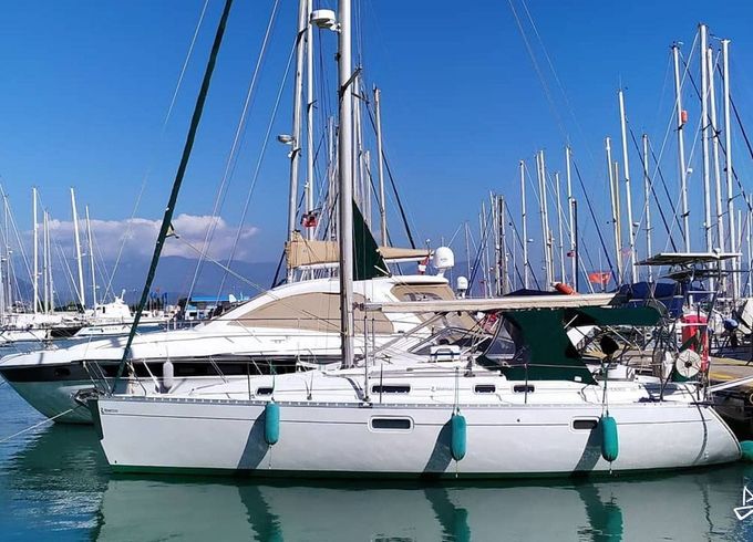 Beneteau Oceanis 352