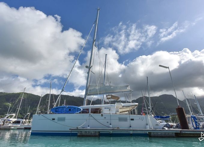 Lagoon 450
