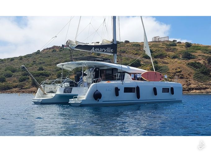 Lagoon 42