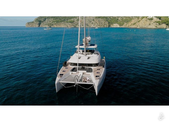 Lagoon 55