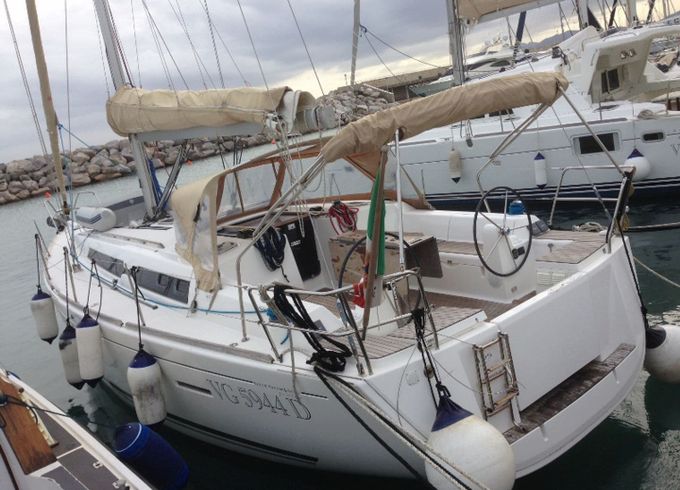 Dufour 405