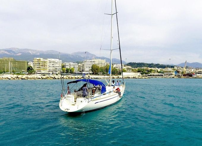 Bavaria 44