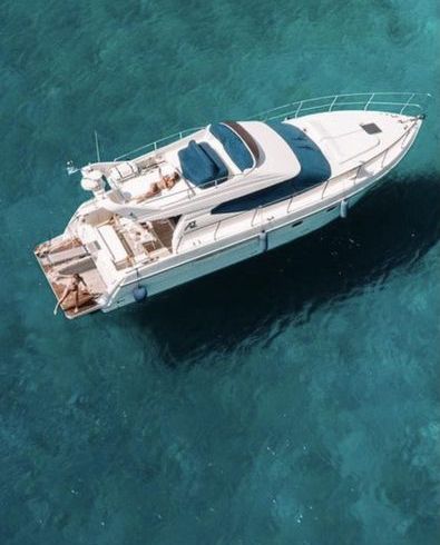 Azimut Fly bridge