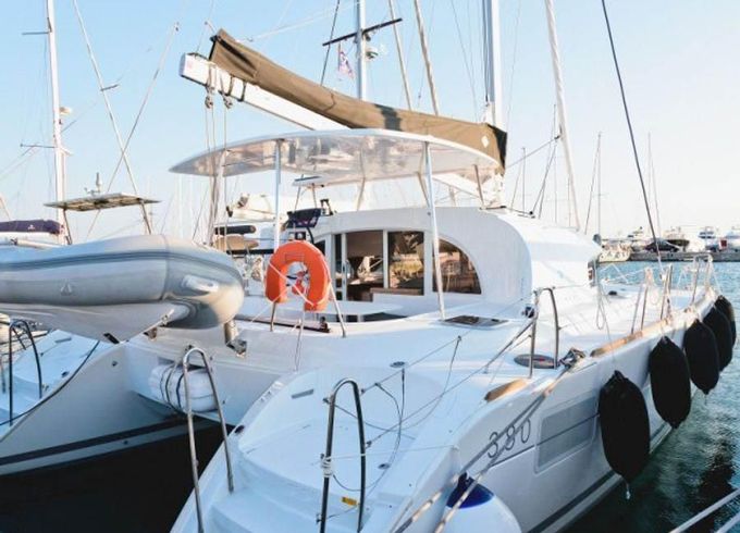 Lagoon 380 S2