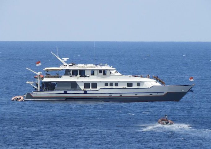 M/B 138 ft'