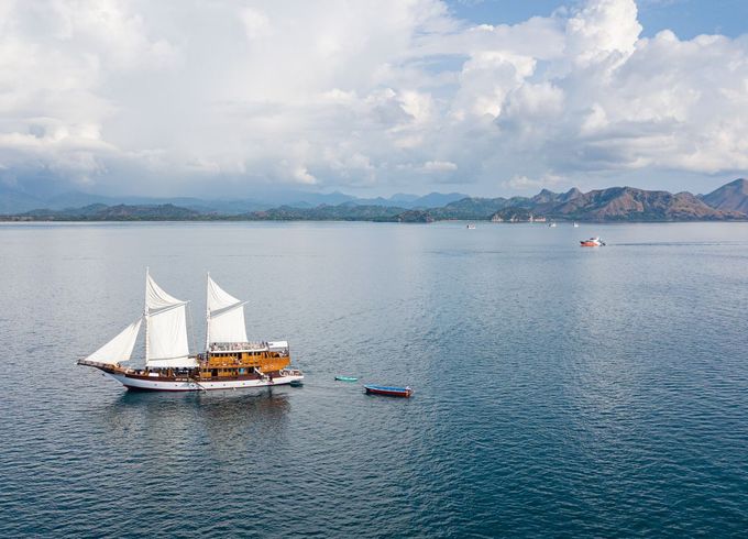 M/S 2 mast wooden boat or Pinisi