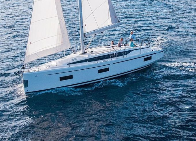 Bavaria C42