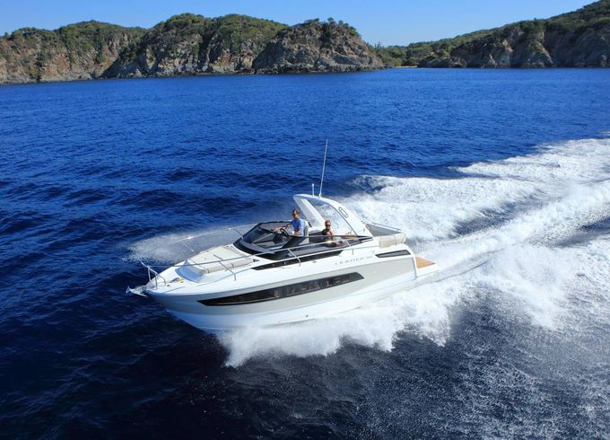 Jeanneau Leader 30