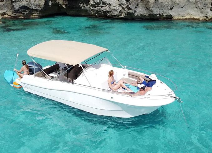 Pacific Seacraft 750 Open