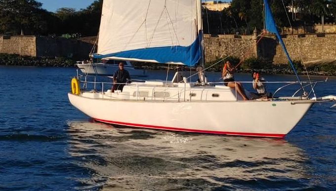 Pearson Yachts P-35