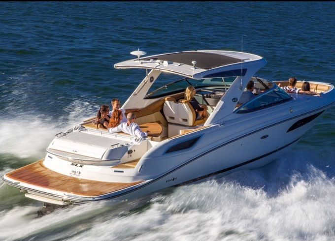 Sea Ray SLX 350