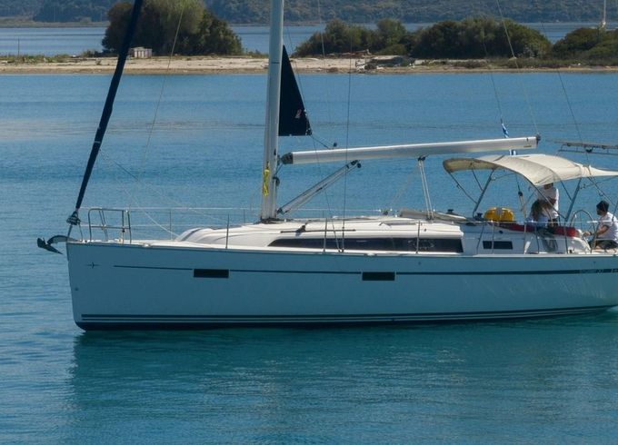 Bavaria 37