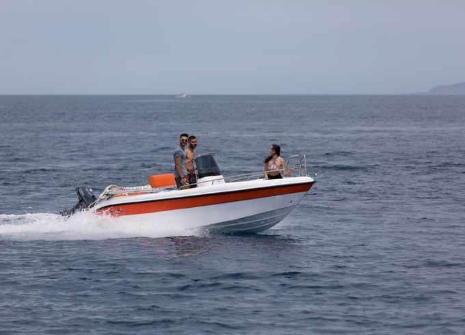 Poseidon Blue Water 170