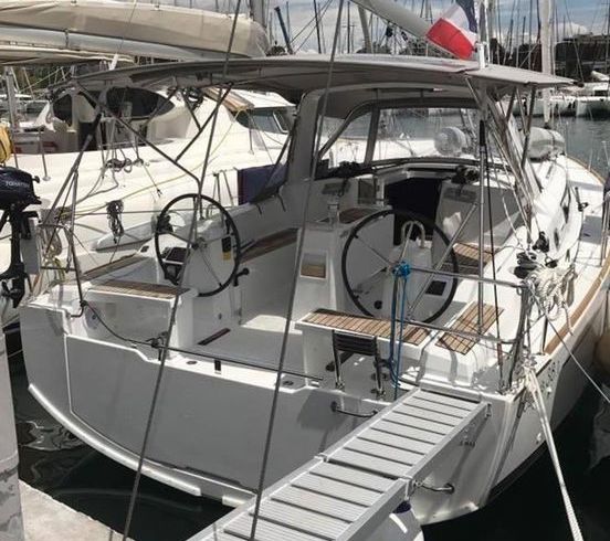 Beneteau Oceanis 38.1
