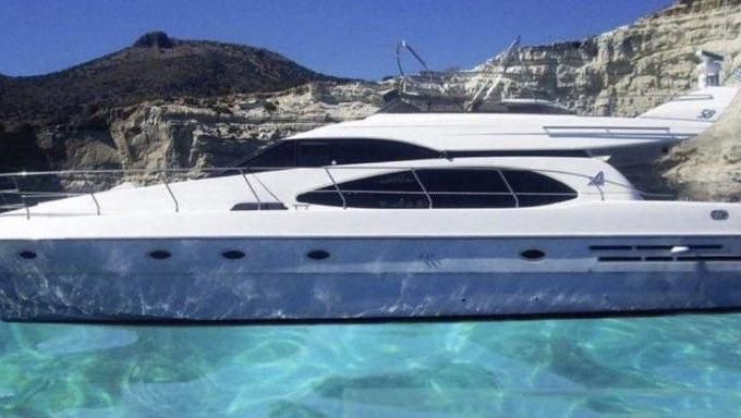 Azimut 58