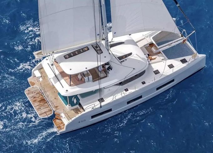 Lagoon 55