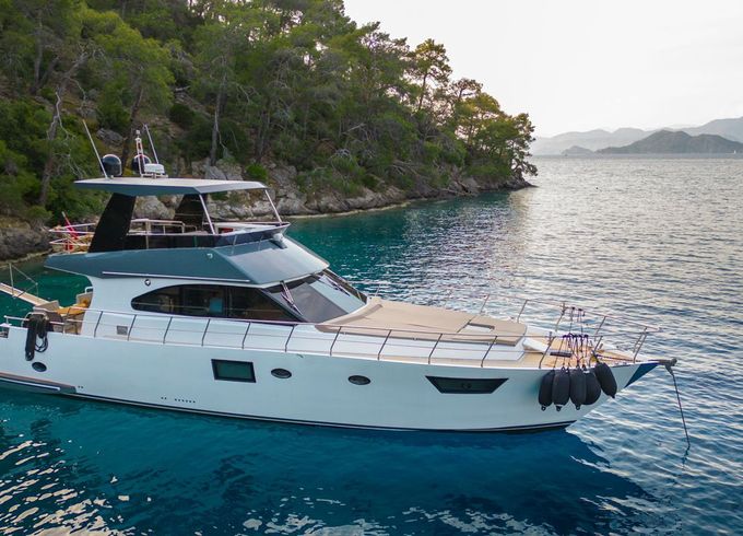 Custom Motoryacht 66