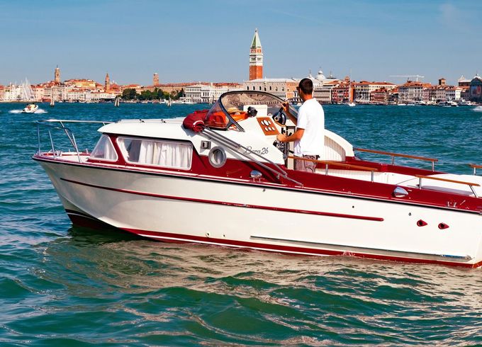 M/B Bora 26