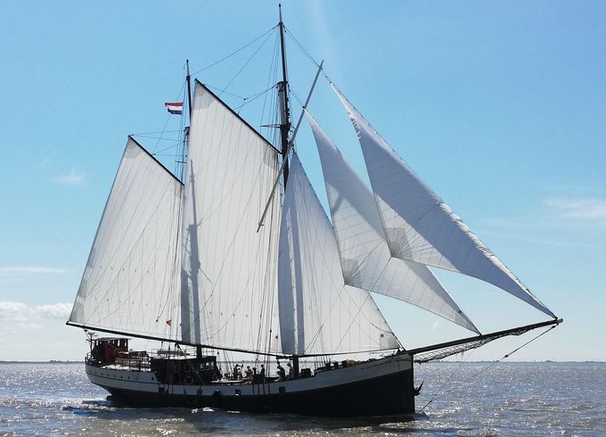 Traditional wad- en sontvaarder