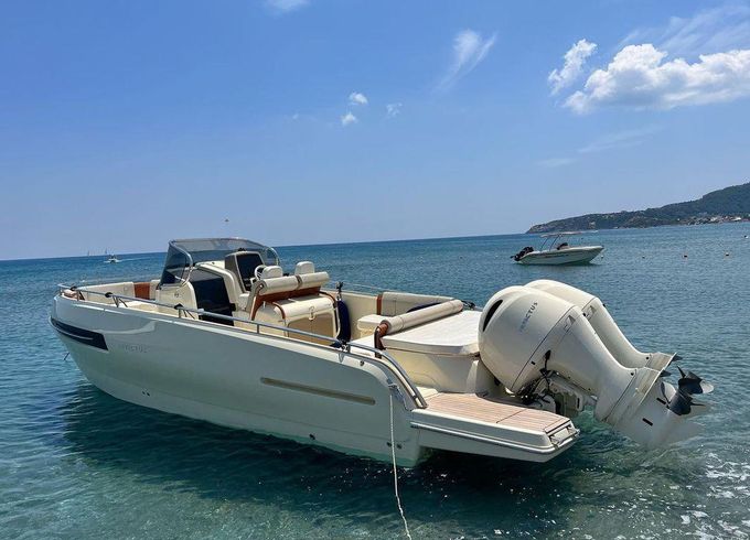 Invictus Yachts TT 28 S