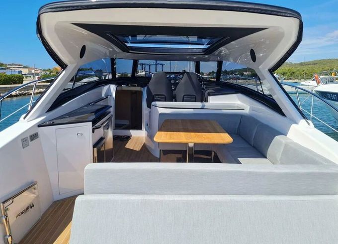 Focus Focus Power 44 Hard Top