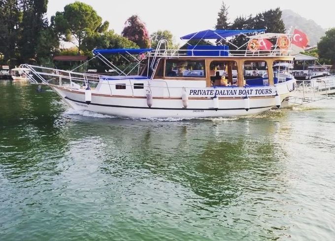 Custom Boat 39