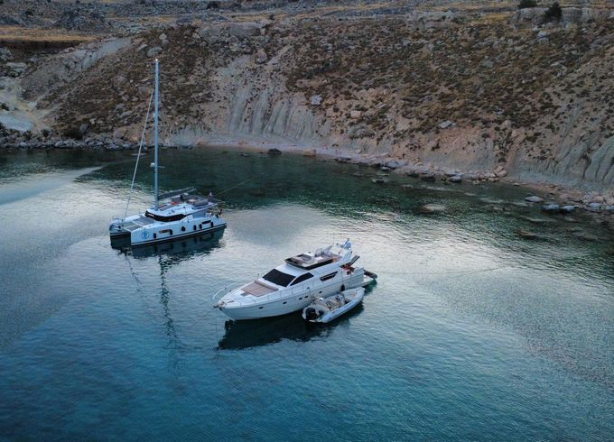 Ferretti 550