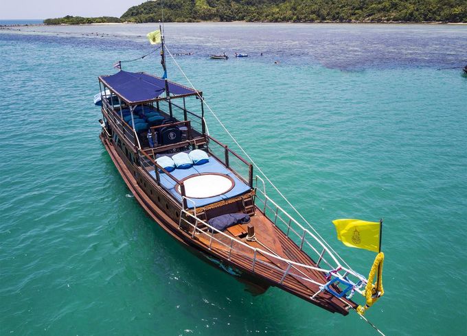 Pantawee CLASSIC THAI YACHT 68