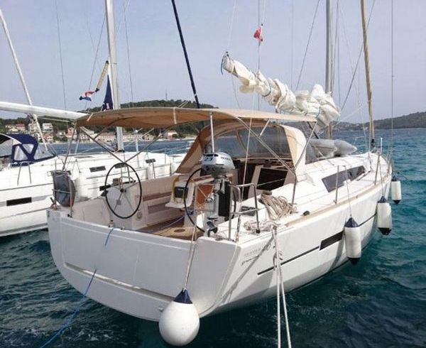Dufour 410
