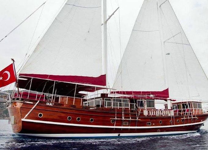 Gulet 105