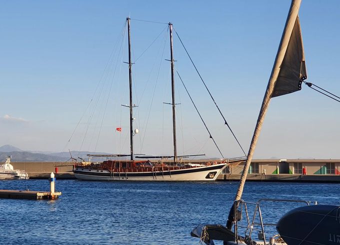 Traditional MotorSailer