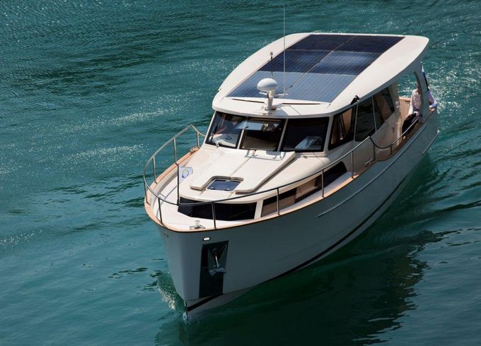 Greenline 33