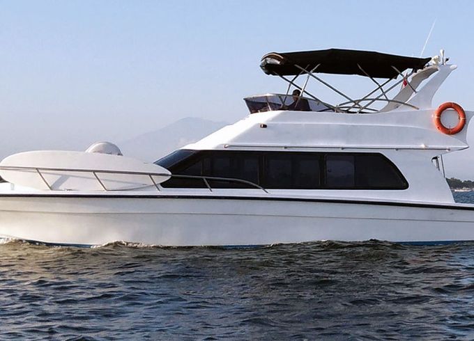 Custom Flybridge 49