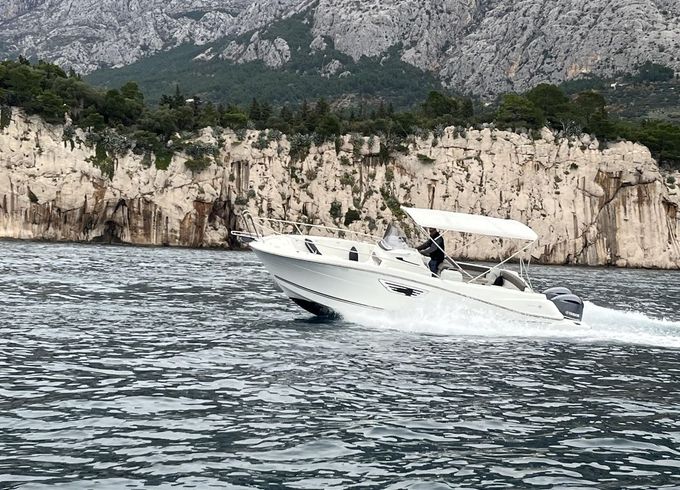 Jeanneau Cap Camarat 8.5 CC