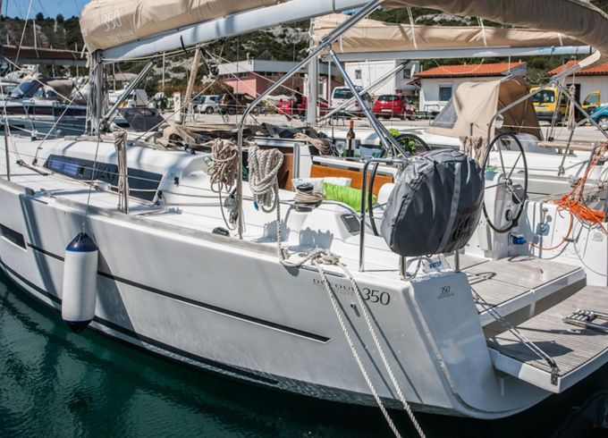 Dufour 350 Grand Large