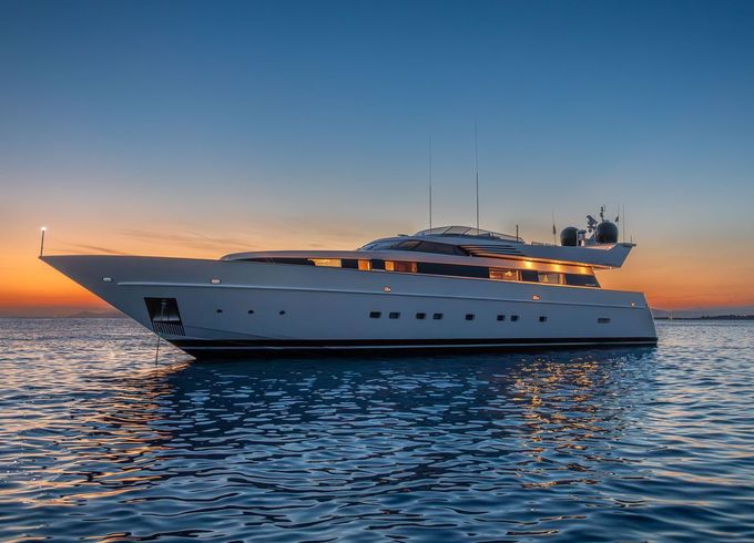 Cantieri di Pisa AKHIR 110S