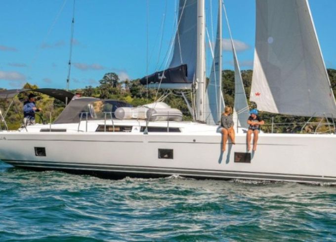 Hanse 418